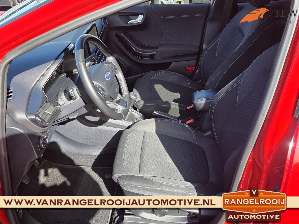 Ford Puma Ford Puma 1.0 EcoBoost Hybrid Titanium, winterpakket, LED kopl., carplay