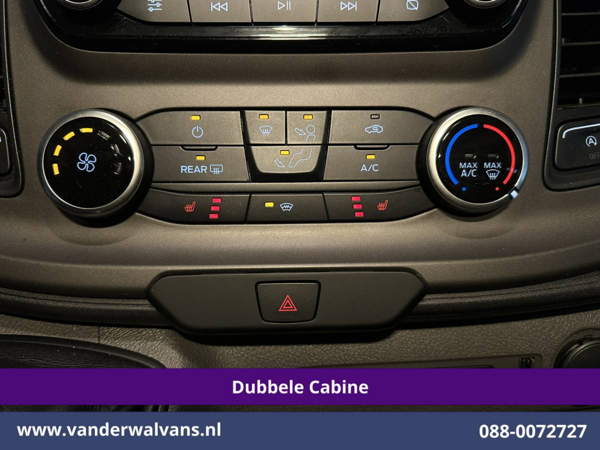 Ford Transit Custom Ford Transit Custom 2.0 TDCI 130pk L2H1 Dubbele Cabine Euro6 Airco | 6-Zits | Xenon | Camera | Navigatie | Apple Carplay | LED Android Auto, Cruisecontrol, Stoelverwarming, Verwarmde voorruit, Parkeersensoren
