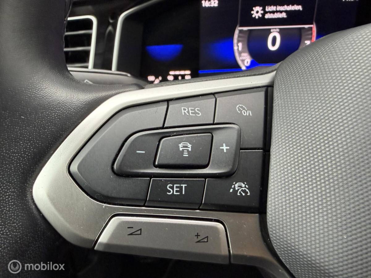 Volkswagen Polo Volkswagen Polo 1.0 TSI Style VOL! CLIMA*ADABCR*PDC*CARPLAY*IQLICHGTS*