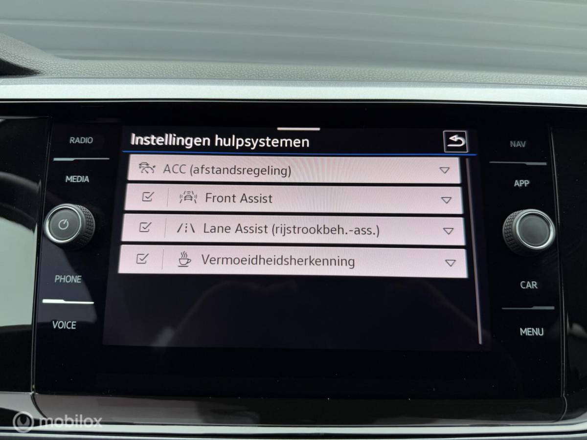 Volkswagen Polo Volkswagen Polo 1.0 TSI Style VOL! CLIMA*ADABCR*PDC*CARPLAY*IQLICHGTS*