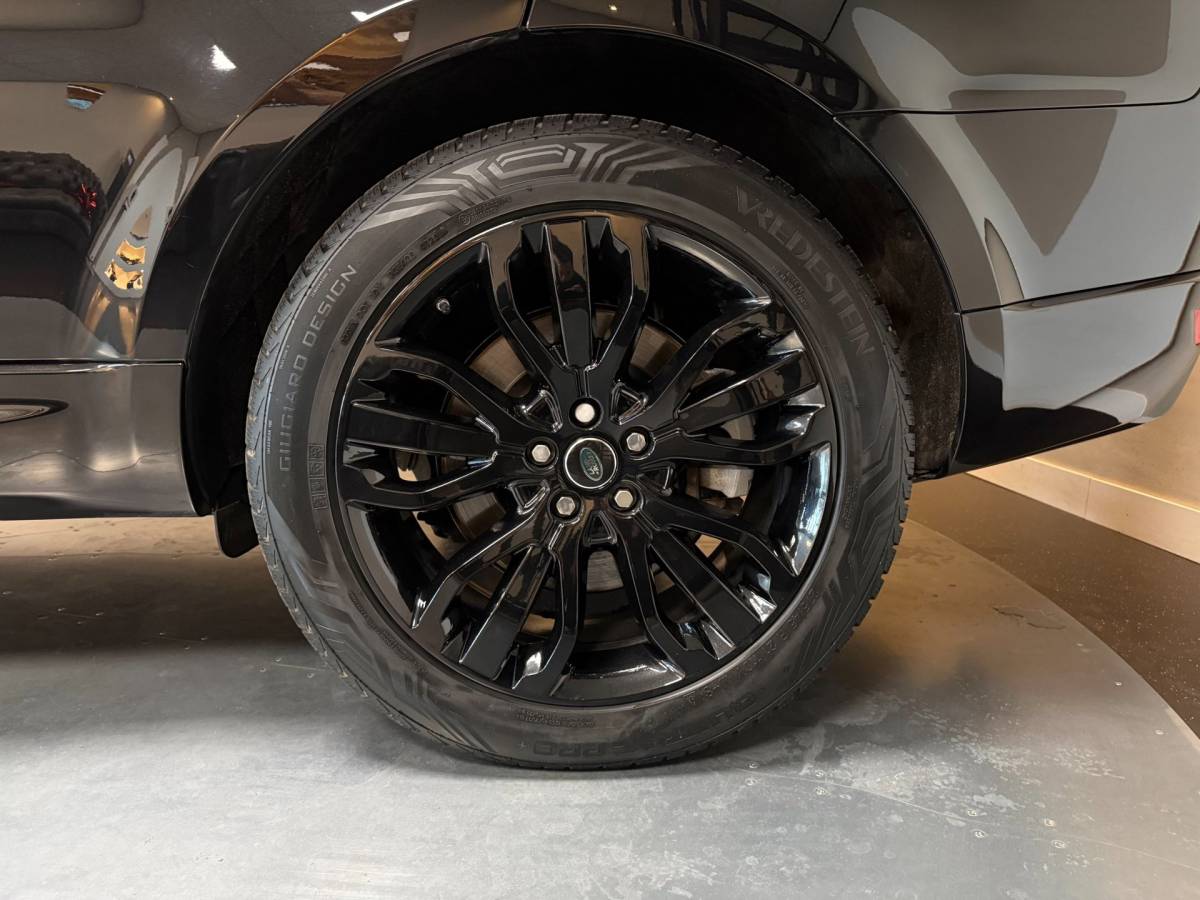 Land Rover Range Rover Sport Land Rover Range Rover Sport 2.0 P400e Dynamic *404PK!* Full-black|Carplay|Trekhaak|All-seasons