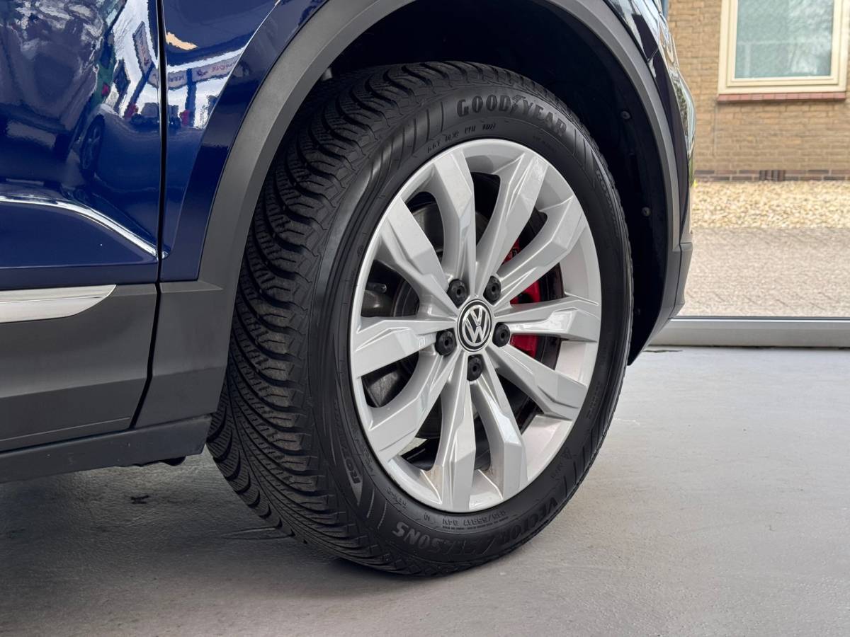 Volkswagen T-Roc Volkswagen T-ROC 1.5 TSI Sport |Clima|Stoelverwarming|Navigatie|ACC|
