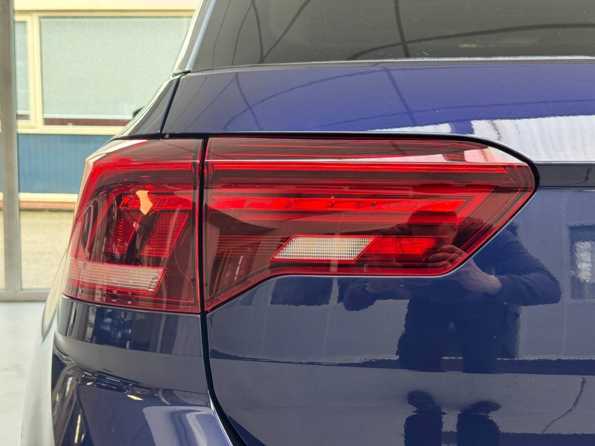 Volkswagen T-Roc Volkswagen T-ROC 1.5 TSI Sport |Clima|Stoelverwarming|Navigatie|ACC|