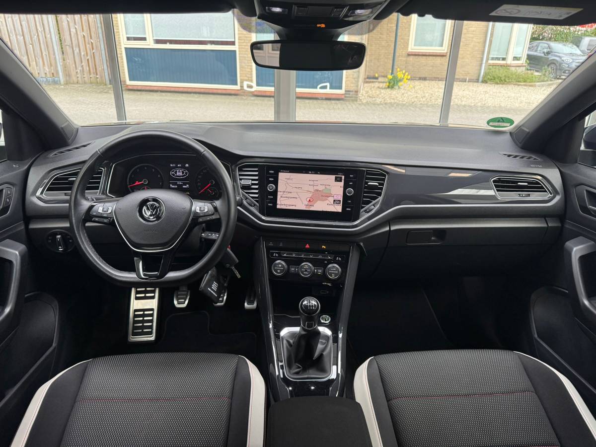 Volkswagen T-Roc Volkswagen T-ROC 1.5 TSI Sport |Clima|Stoelverwarming|Navigatie|ACC|