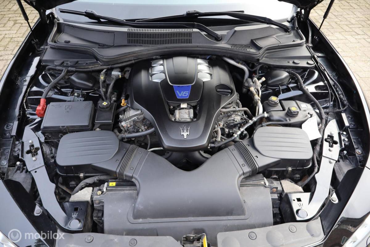 Maserati Ghibli Maserati Ghibli 3.0 S 411 pk Q4 aut | schuifdak | memory