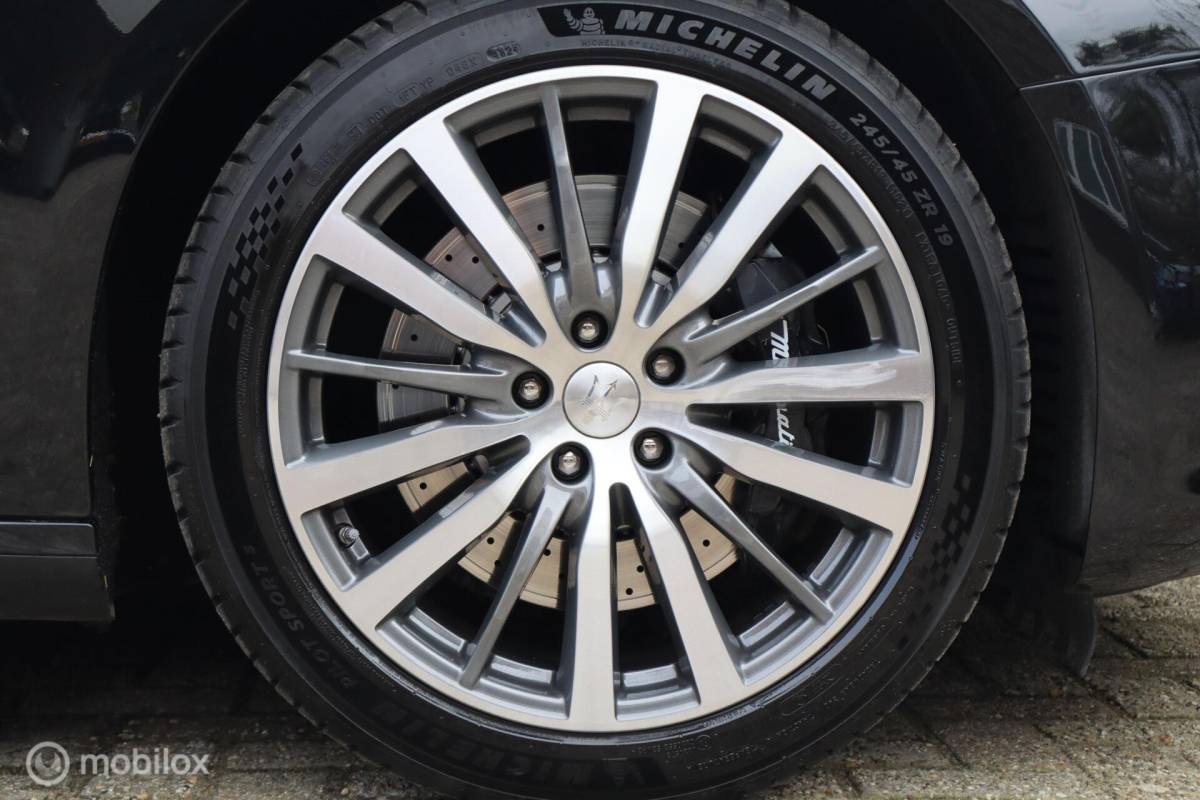 Maserati Ghibli Maserati Ghibli 3.0 S 411 pk Q4 aut | schuifdak | memory