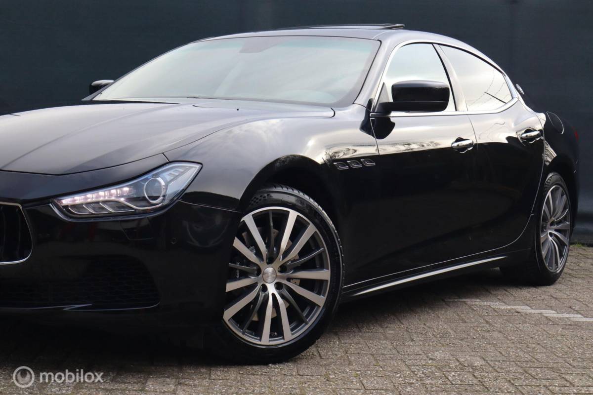 Maserati Ghibli Maserati Ghibli 3.0 S 411 pk Q4 aut | schuifdak | memory