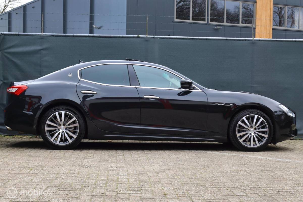 Maserati Ghibli Maserati Ghibli 3.0 S 411 pk Q4 aut | schuifdak | memory