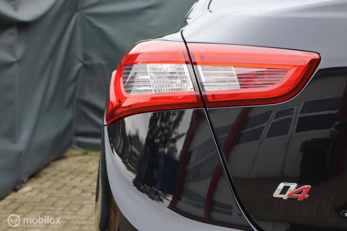 Maserati Ghibli Maserati Ghibli 3.0 S 411 pk Q4 aut | schuifdak | memory