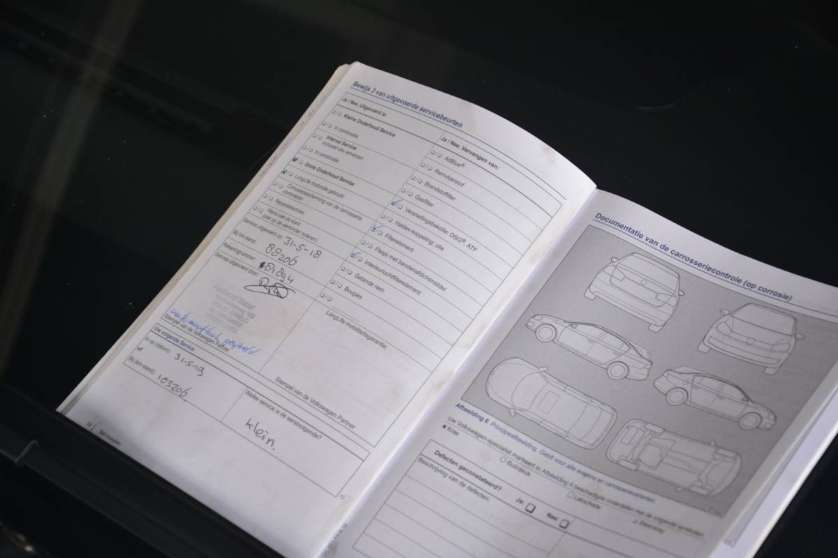 Volkswagen  Volkswagen Sharan 2.0 TDI Highline BlueMotion | Navigatie | Radio | Cruise | Elek Ramen | NL auto!! | VAN Grijs kenteken UNIEK!!!!