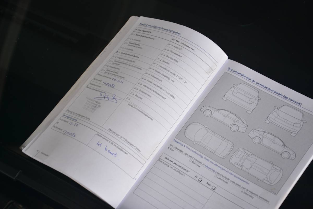 Volkswagen  Volkswagen Sharan 2.0 TDI Highline BlueMotion | Navigatie | Radio | Cruise | Elek Ramen | NL auto!! | VAN Grijs kenteken UNIEK!!!!