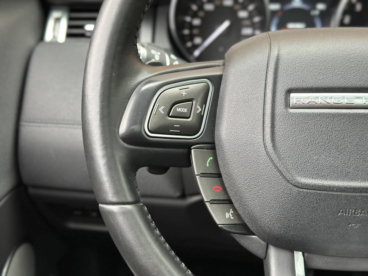 Land Rover Range Rover Evoque Land Rover Range Rover Evoque 2.0 Si4 Urban Series SE | Panoramadak | Cruise Control | Achteruitrijcamera | Parkeersensoren | Bluetooth | Elektrische Stoelen | Lane Assist | Keyless Go |