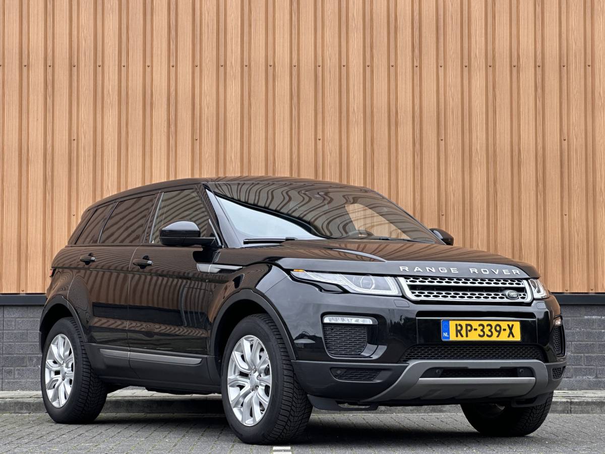 Land Rover Range Rover Evoque Land Rover Range Rover Evoque 2.0 Si4 Urban Series SE | Panoramadak | Cruise Control | Achteruitrijcamera | Parkeersensoren | Bluetooth | Elektrische Stoelen | Lane Assist | Keyless Go |