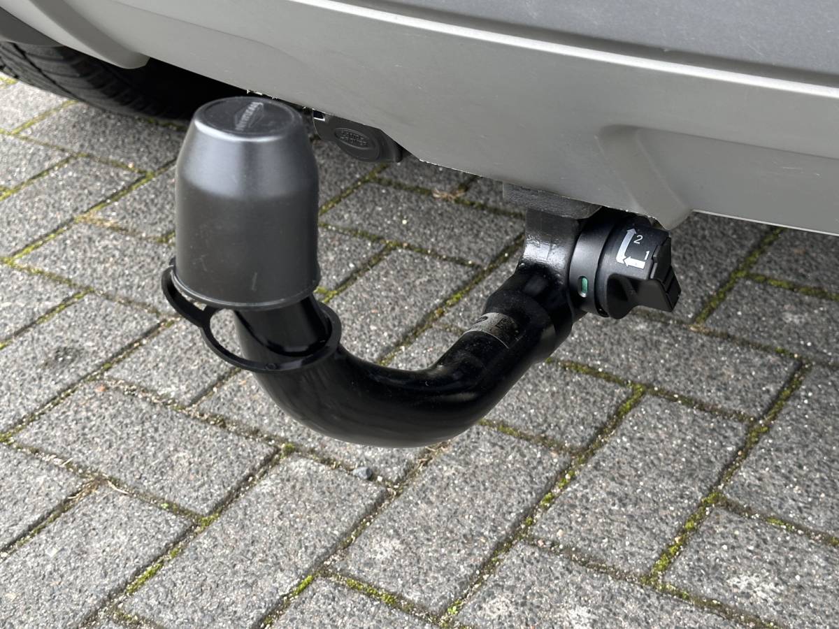 Land Rover Range Rover Evoque Land Rover Range Rover Evoque 2.0 Si4 Urban Series SE | Panoramadak | Cruise Control | Achteruitrijcamera | Parkeersensoren | Bluetooth | Elektrische Stoelen | Lane Assist | Keyless Go |