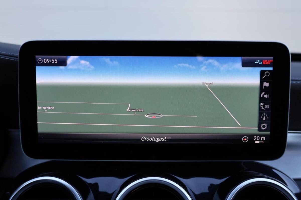Mercedes-Benz C-Klasse Mercedes C-klasse Estate 400 4MATIC AMG Line / Panoramadak / Memory stoelen / Night Pakket / Burmester Surround
