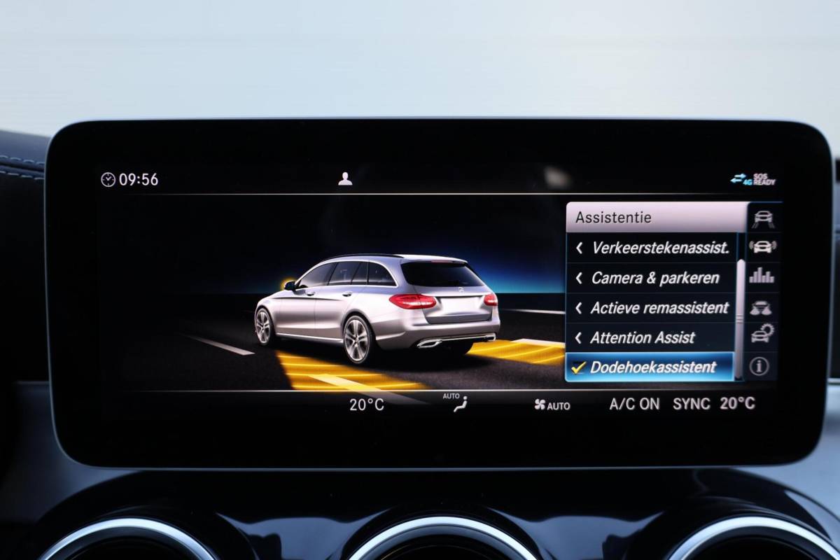 Mercedes-Benz C-Klasse Mercedes C-klasse Estate 400 4MATIC AMG Line / Panoramadak / Memory stoelen / Night Pakket / Burmester Surround
