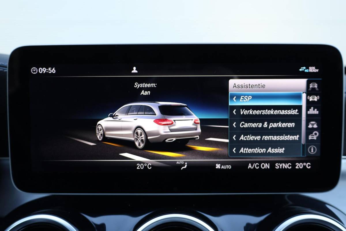 Mercedes-Benz C-Klasse Mercedes C-klasse Estate 400 4MATIC AMG Line / Panoramadak / Memory stoelen / Night Pakket / Burmester Surround