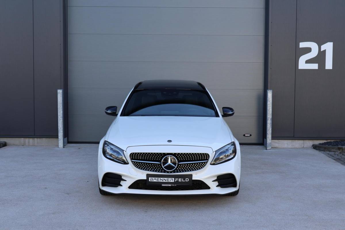 Mercedes-Benz C-Klasse Mercedes C-klasse Estate 400 4MATIC AMG Line / Panoramadak / Memory stoelen / Night Pakket / Burmester Surround