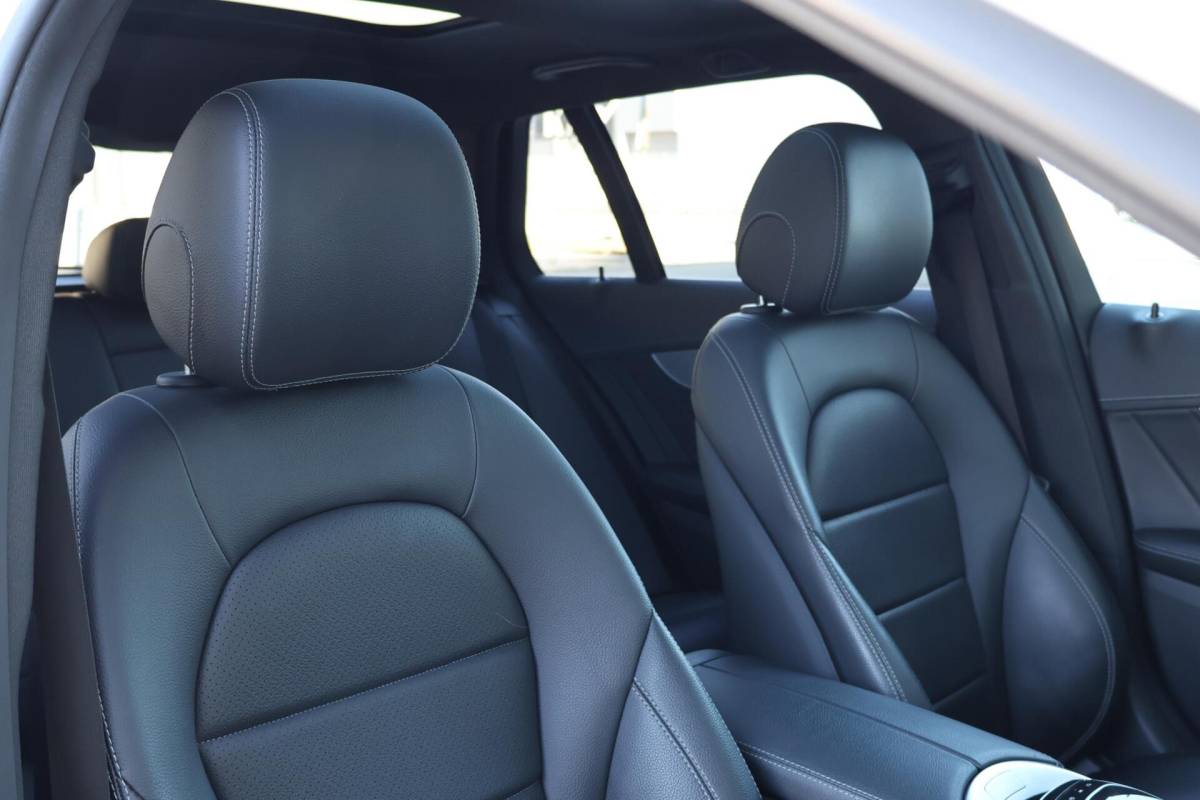 Mercedes-Benz C-Klasse Mercedes C-klasse Estate 400 4MATIC AMG Line / Panoramadak / Memory stoelen / Night Pakket / Burmester Surround