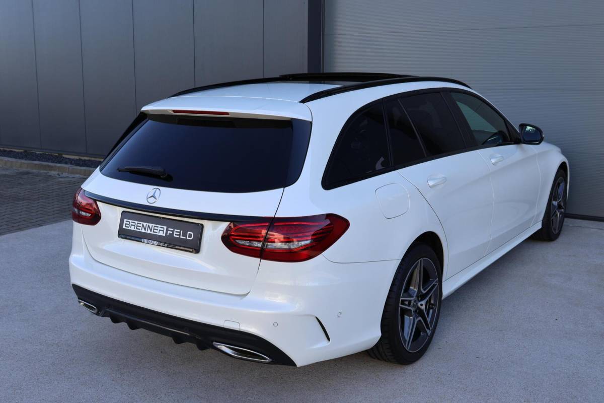 Mercedes-Benz C-Klasse Mercedes C-klasse Estate 400 4MATIC AMG Line / Panoramadak / Memory stoelen / Night Pakket / Burmester Surround