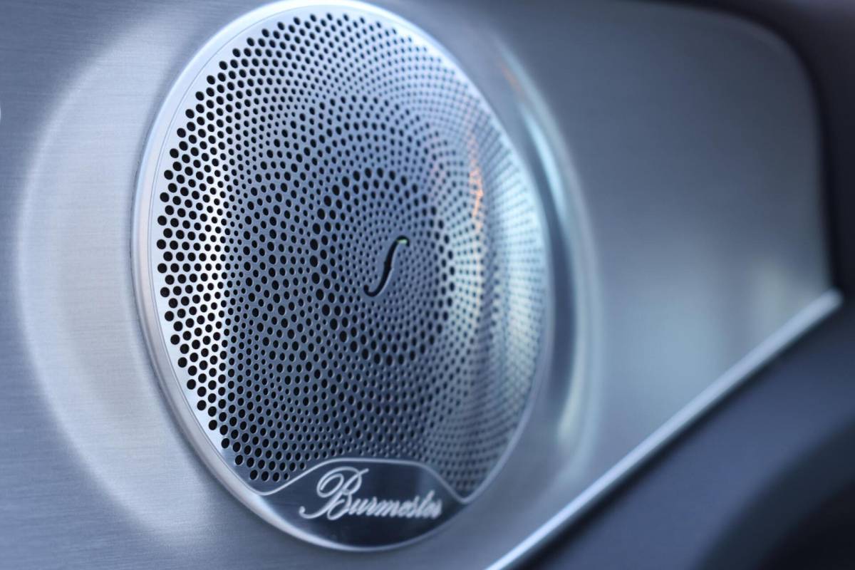 Mercedes-Benz C-Klasse Mercedes C-klasse Estate 400 4MATIC AMG Line / Panoramadak / Memory stoelen / Night Pakket / Burmester Surround