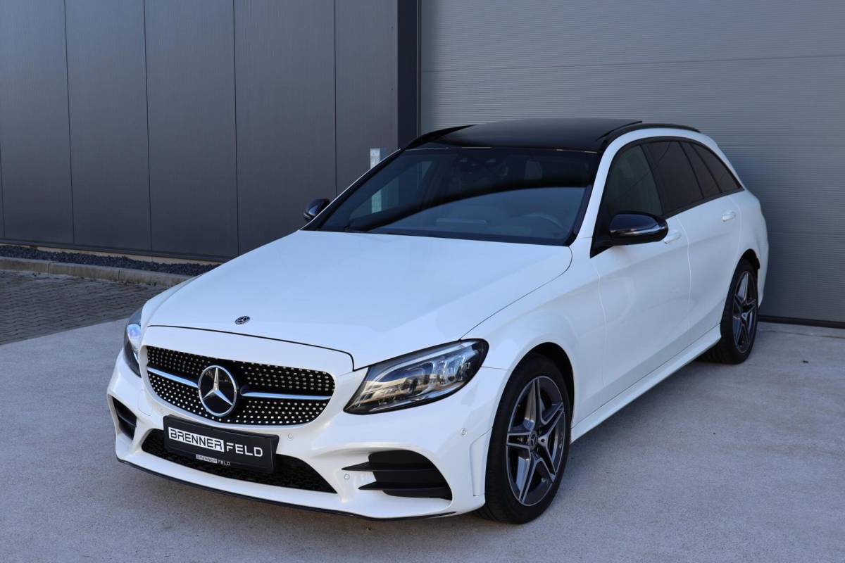Mercedes-Benz C-Klasse Mercedes C-klasse Estate 400 4MATIC AMG Line / Panoramadak / Memory stoelen / Night Pakket / Burmester Surround