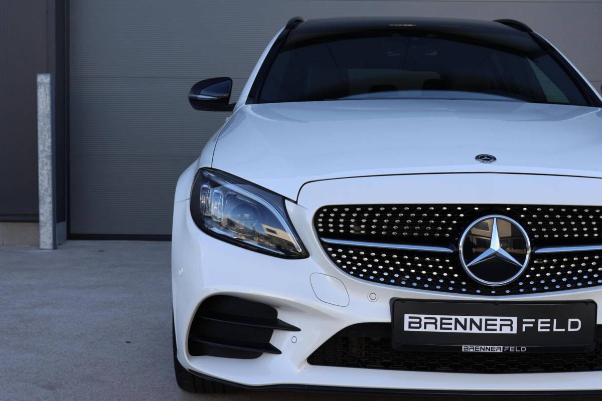 Mercedes-Benz C-Klasse Mercedes C-klasse Estate 400 4MATIC AMG Line / Panoramadak / Memory stoelen / Night Pakket / Burmester Surround
