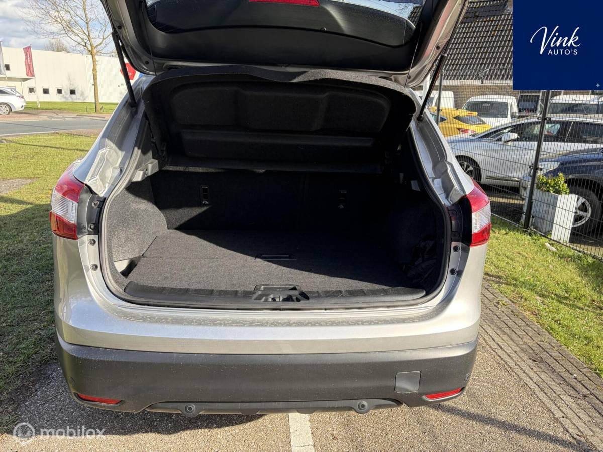 Nissan QASHQAI Nissan Qashqai 1.2 Tekna 17″ | Automaat | NL&NAP | Panoramadak | 360 graden camera |