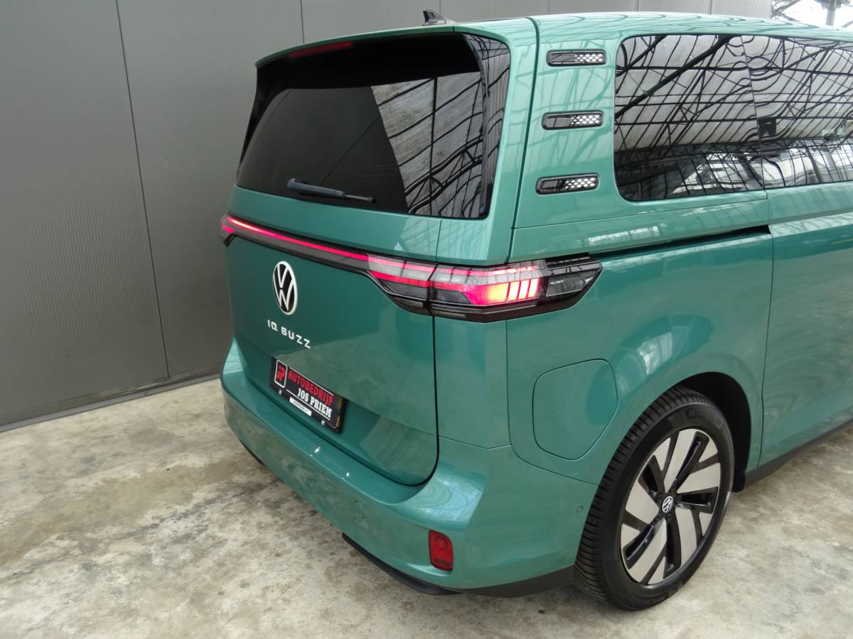 Volkswagen ID. Buzz Volkswagen ID. Buzz Pro 77kWh * IQ LIGHT * MASSAGE * TREKHAAK !!