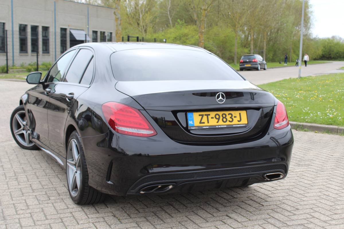 Mercedes-Benz C-Klasse Mercedes-Benz C-klasse 250 Prestige AMG PAKKET NETTE AUTOMAAT