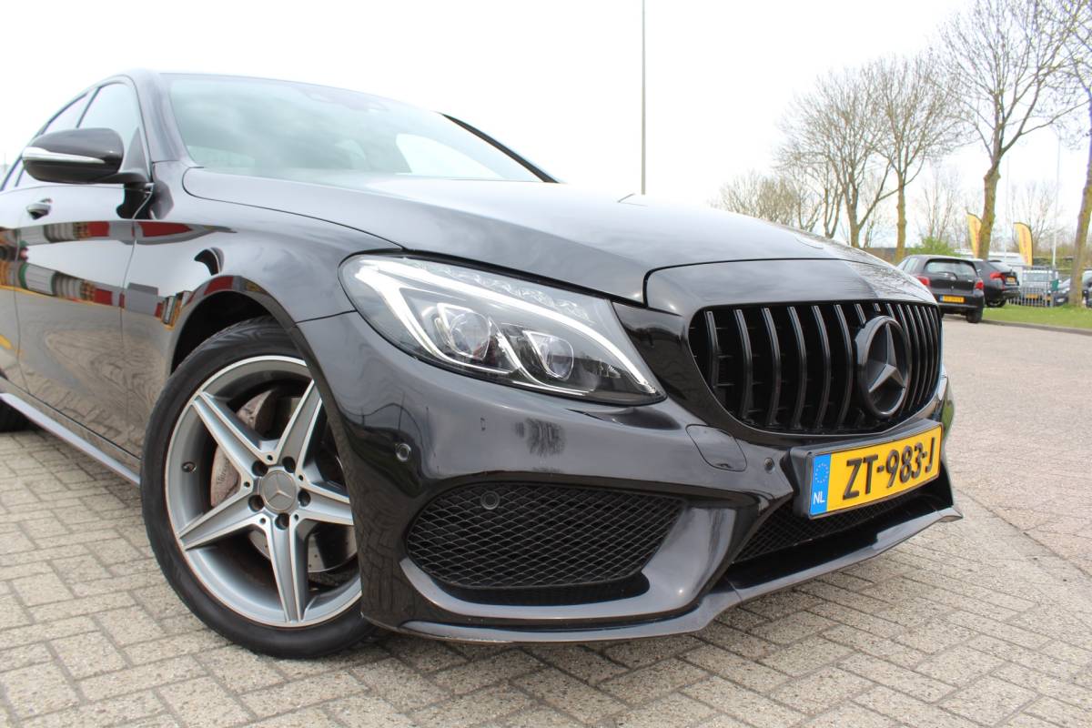 Mercedes-Benz C-Klasse Mercedes-Benz C-klasse 250 Prestige AMG PAKKET NETTE AUTOMAAT