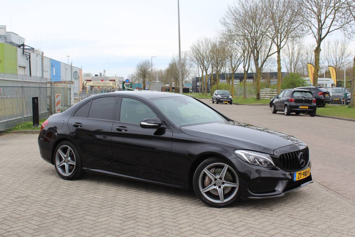 Mercedes-Benz C-Klasse Mercedes-Benz C-klasse 250 Prestige AMG PAKKET NETTE AUTOMAAT