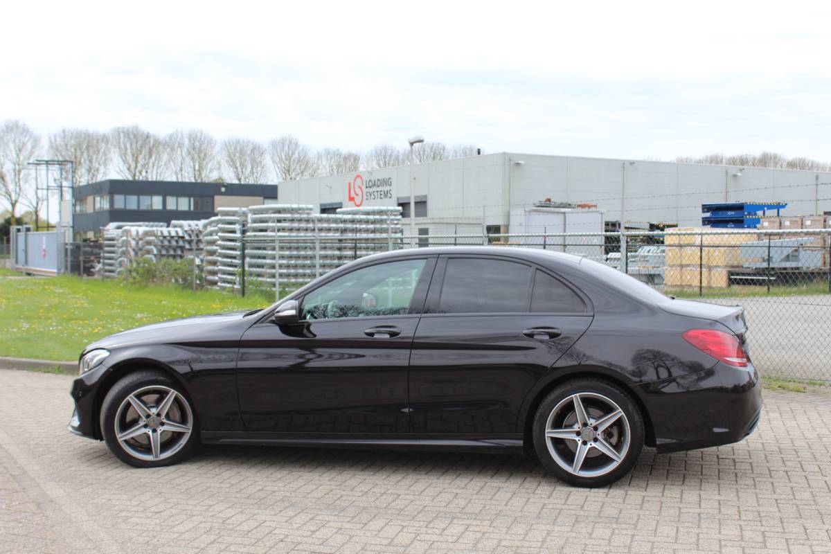 Mercedes-Benz C-Klasse Mercedes-Benz C-klasse 250 Prestige AMG PAKKET NETTE AUTOMAAT