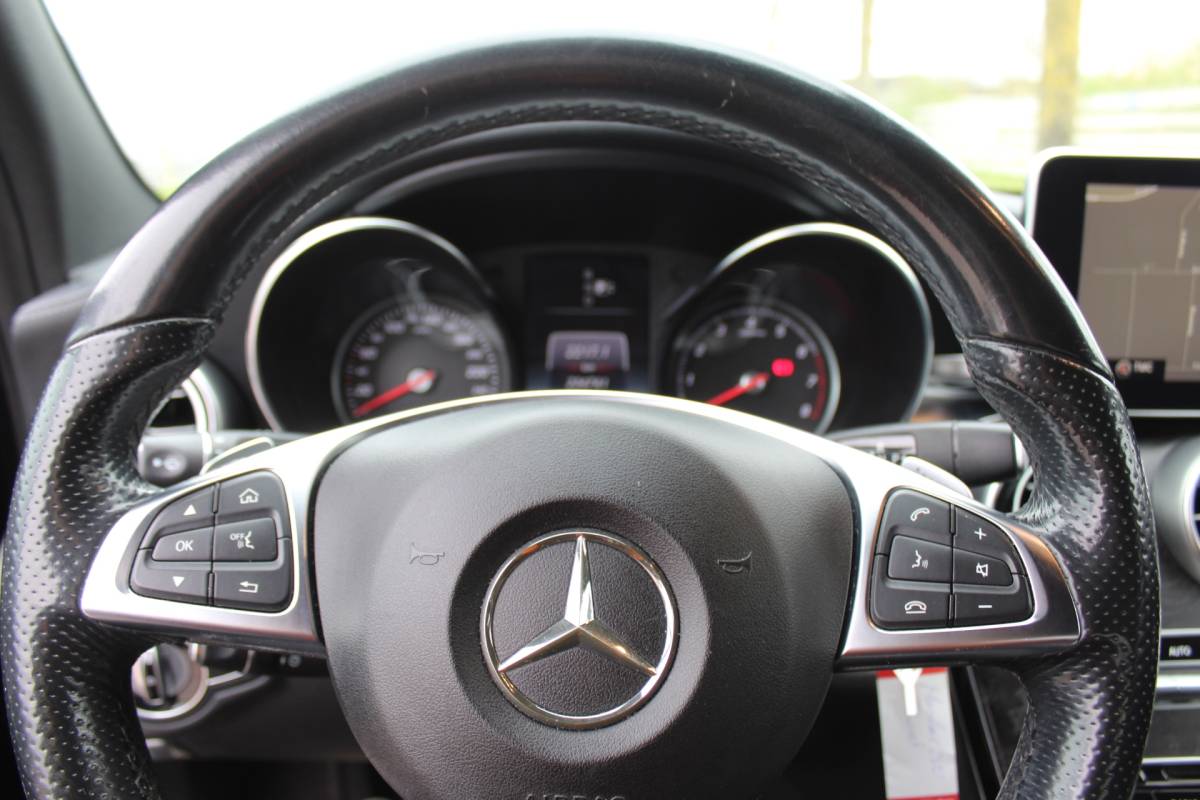 Mercedes-Benz C-Klasse Mercedes-Benz C-klasse 250 Prestige AMG PAKKET NETTE AUTOMAAT