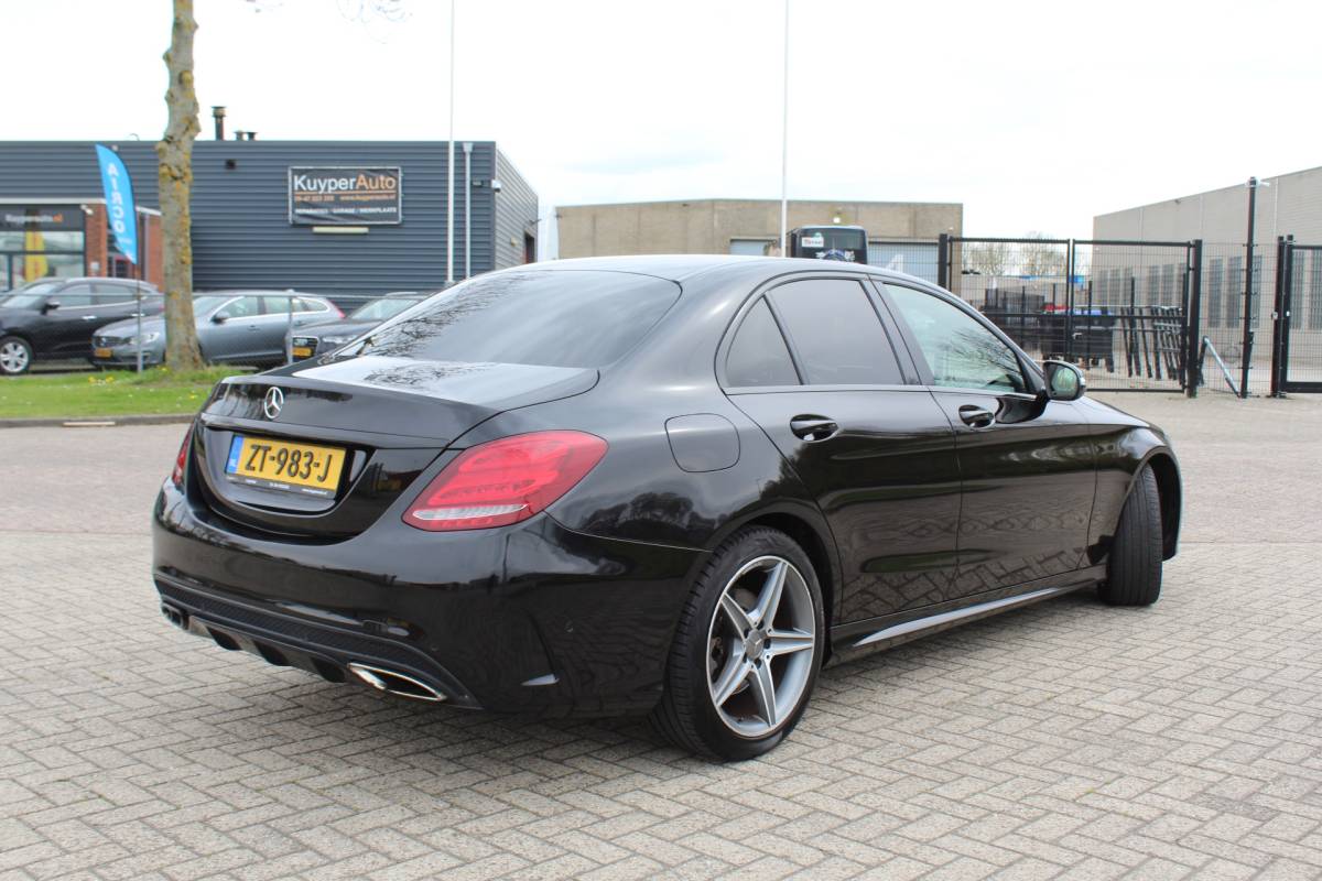 Mercedes-Benz C-Klasse Mercedes-Benz C-klasse 250 Prestige AMG PAKKET NETTE AUTOMAAT