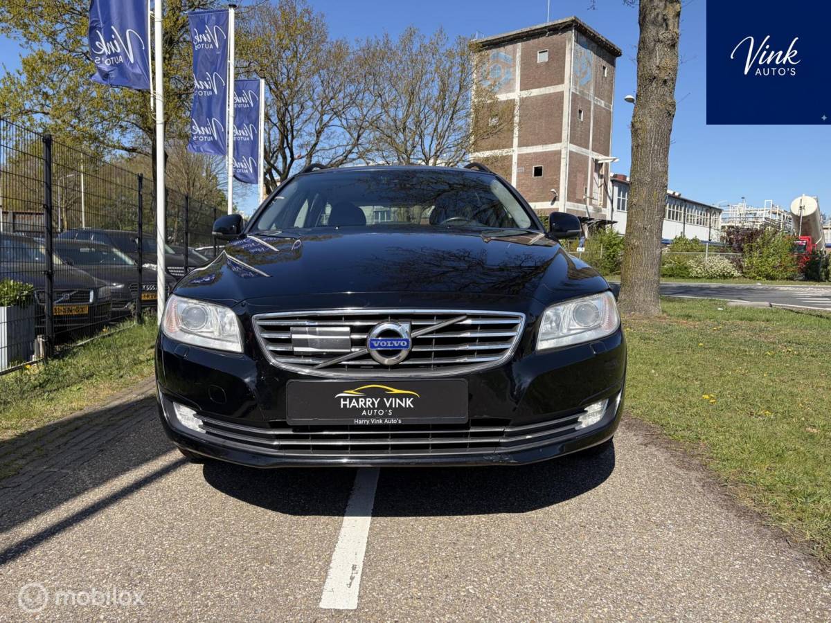 Volvo V70 Volvo V70 2.0 T5 Summum|245 PK|Standkachel|Leer|AUTOMAAT
