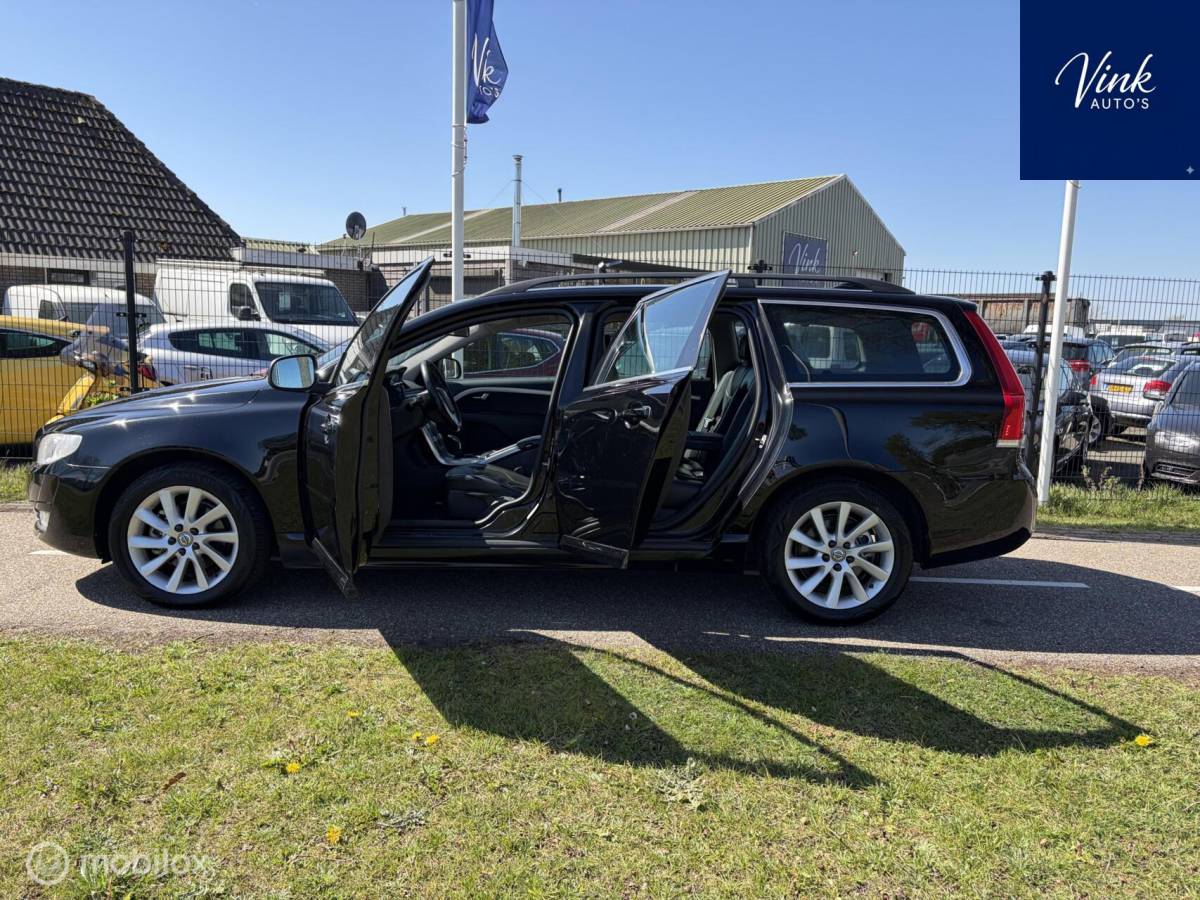 Volvo V70 Volvo V70 2.0 T5 Summum|245 PK|Standkachel|Leer|AUTOMAAT