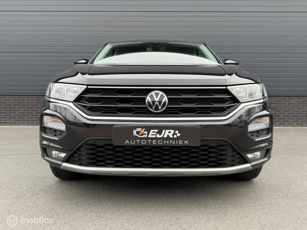 Volkswagen T-Roc Volkswagen T-Roc 1.5 TSI DSG Active CLIMA*CARPLAY*PDC*STOELVERW