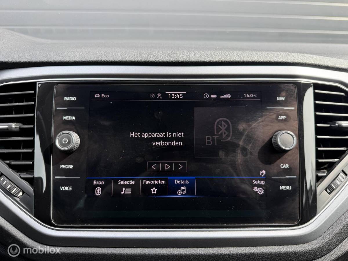 Volkswagen T-Roc Volkswagen T-Roc 1.5 TSI DSG Active CLIMA*CARPLAY*PDC*STOELVERW