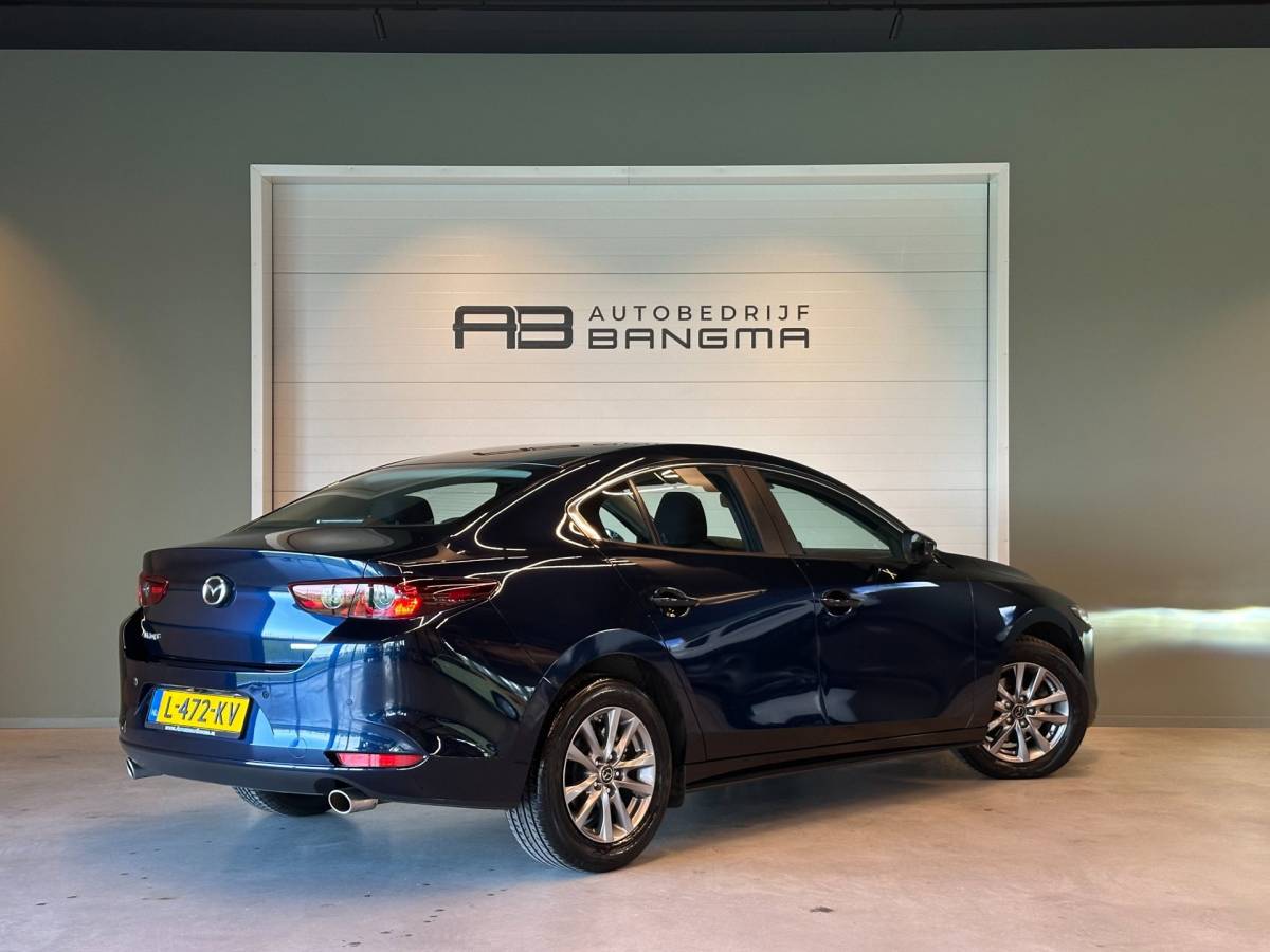 Mazda 3 Mazda 3 2.0 e-SkyActiv-G M Hybrid 122 COMFORT-uitv|NAVIGATIE|CLIMA AIRCO|ADAPTIVE CRUISE CONTROL|LM-VELG|HEAD UP DISPLAY|XENON