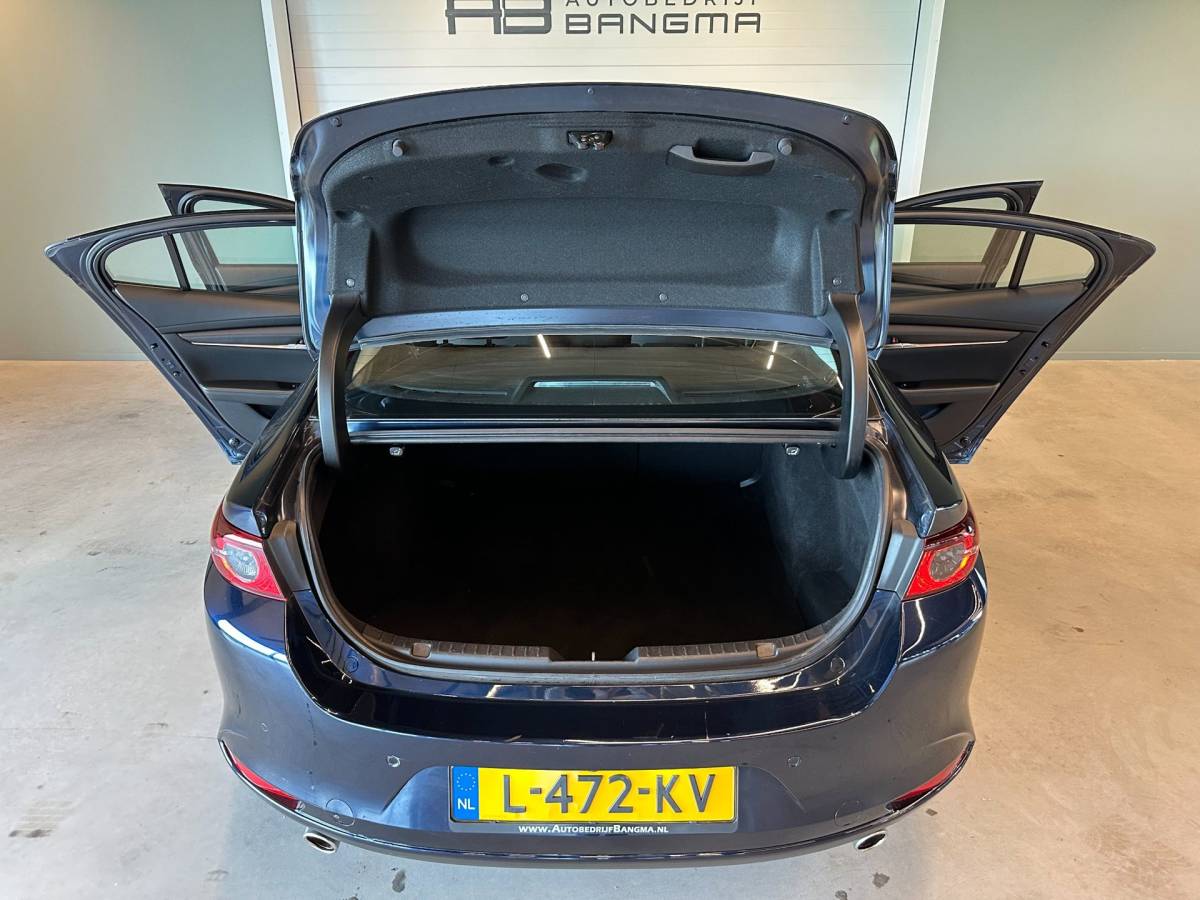 Mazda 3 Mazda 3 2.0 e-SkyActiv-G M Hybrid 122 COMFORT-uitv|NAVIGATIE|CLIMA AIRCO|ADAPTIVE CRUISE CONTROL|LM-VELG|HEAD UP DISPLAY|XENON