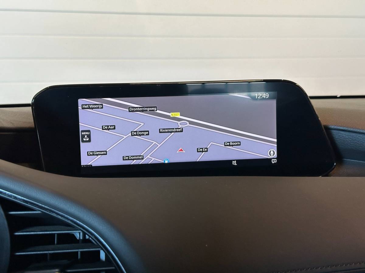 Mazda 3 Mazda 3 2.0 e-SkyActiv-G M Hybrid 122 COMFORT-uitv|NAVIGATIE|CLIMA AIRCO|ADAPTIVE CRUISE CONTROL|LM-VELG|HEAD UP DISPLAY|XENON
