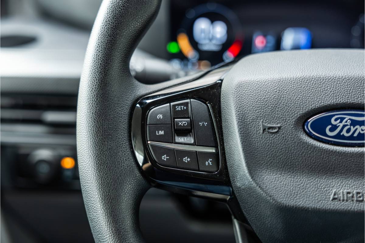 Ford Transit Custom Ford Transit Custom 320 2.0 TDCI L2H1 DC | Dubbel Cabine | L+R Schuifdeur | 5-Zitter | Camera | CarPlay | Lane Assist | PDC V+A | Raptor Edition | Verlengde fabrieksgarantie tot 12-2029