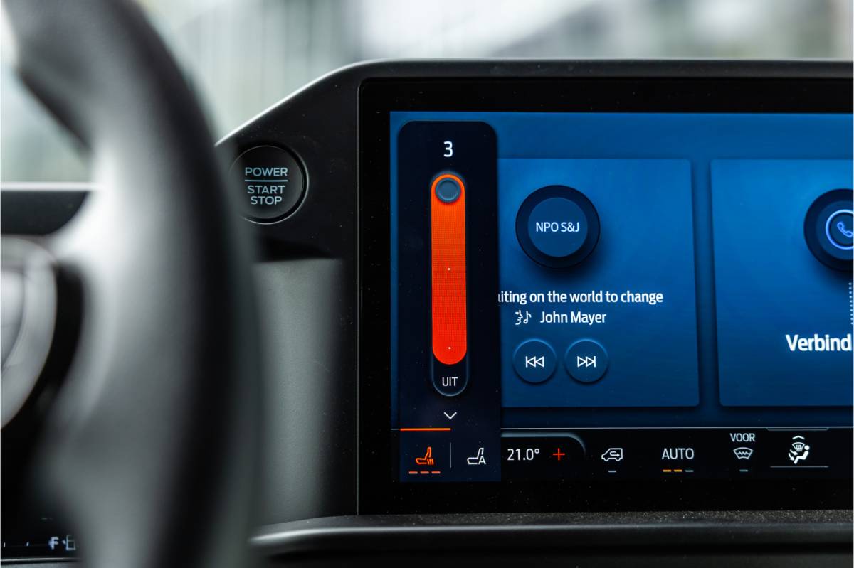 Ford Transit Custom Ford Transit Custom 320 2.0 TDCI L2H1 DC | Dubbel Cabine | L+R Schuifdeur | 5-Zitter | Camera | CarPlay | Lane Assist | PDC V+A | Raptor Edition | Verlengde fabrieksgarantie tot 12-2029