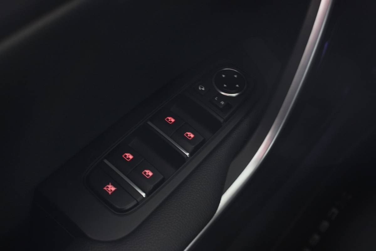 Kia XCeed Kia XCeed 1.4 T-GDi DynamicPlusLine Afn. Trekhaak | Carplay | Camera | Adapt. Cruise | Bluetooth | Stoel/Stuurverw. | 18″ LMV | PDC