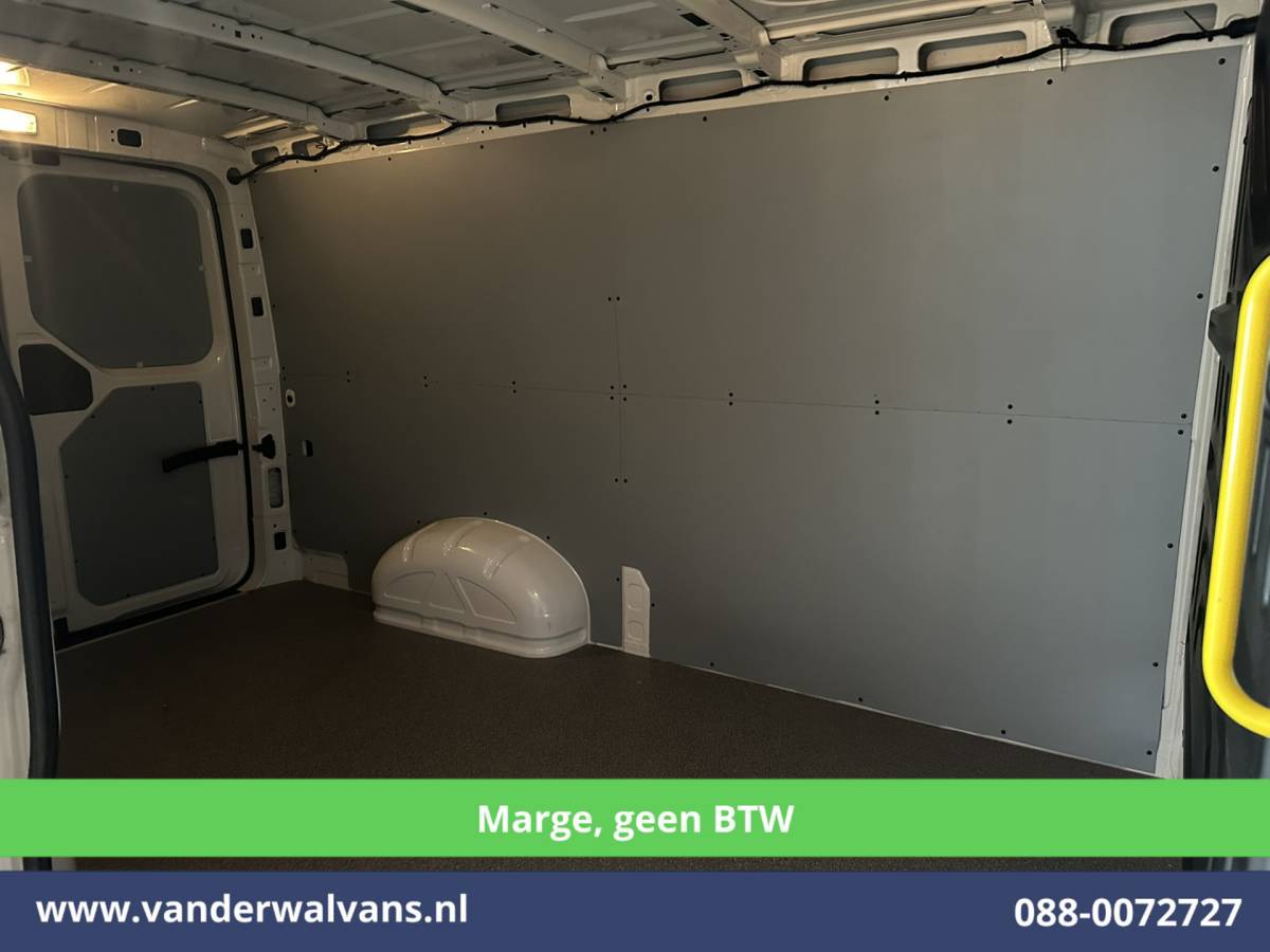 Volkswagen Crafter Volkswagen Crafter 2.0 TDI **MARGE, Geen BTW** L3H2 L2H1 Euro6 Airco | Imperiaal | Cruisecontrol Bijrijdersbank