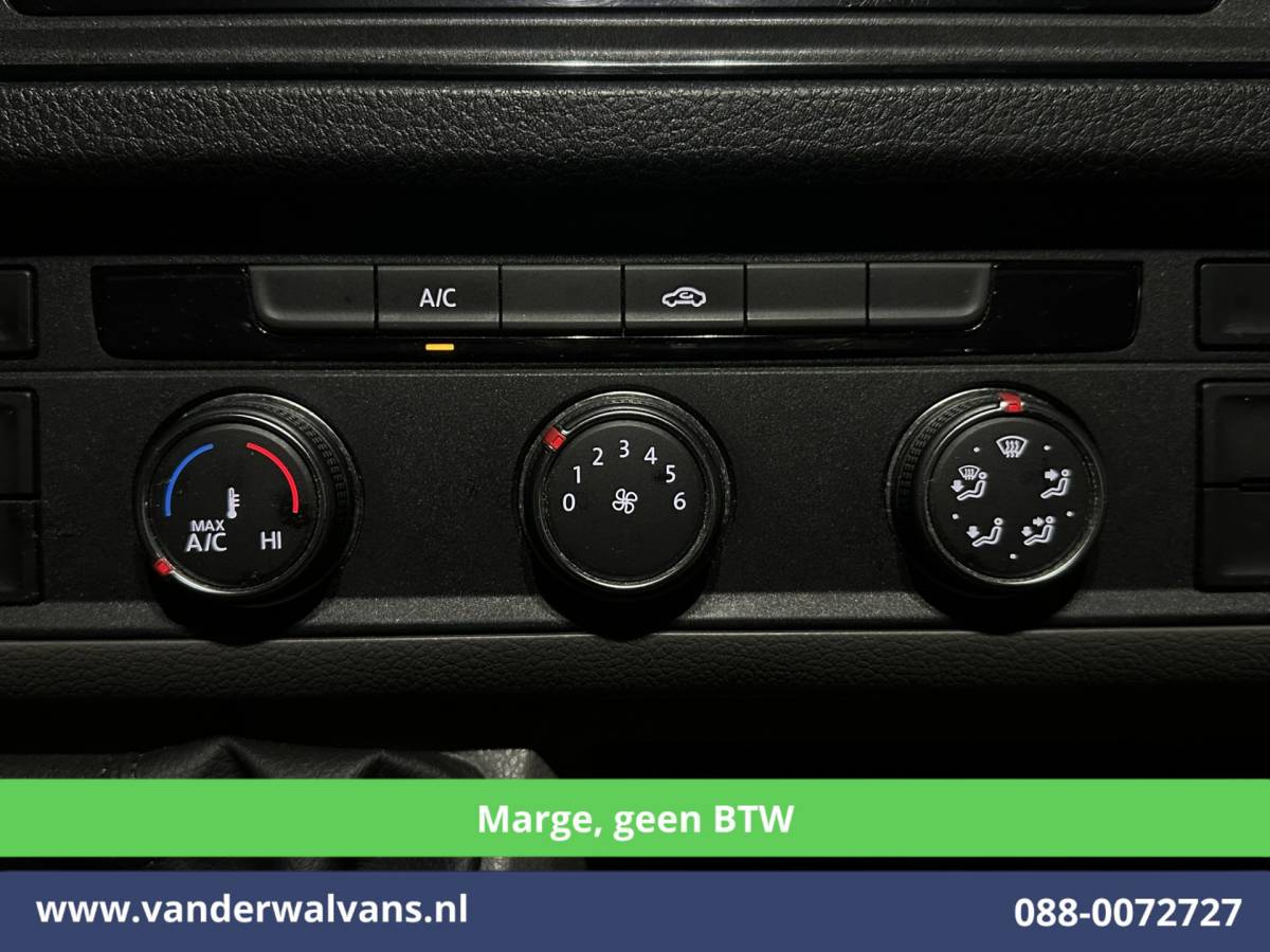 Volkswagen Crafter Volkswagen Crafter 2.0 TDI **MARGE, Geen BTW** L3H2 L2H1 Euro6 Airco | Imperiaal | Cruisecontrol Bijrijdersbank