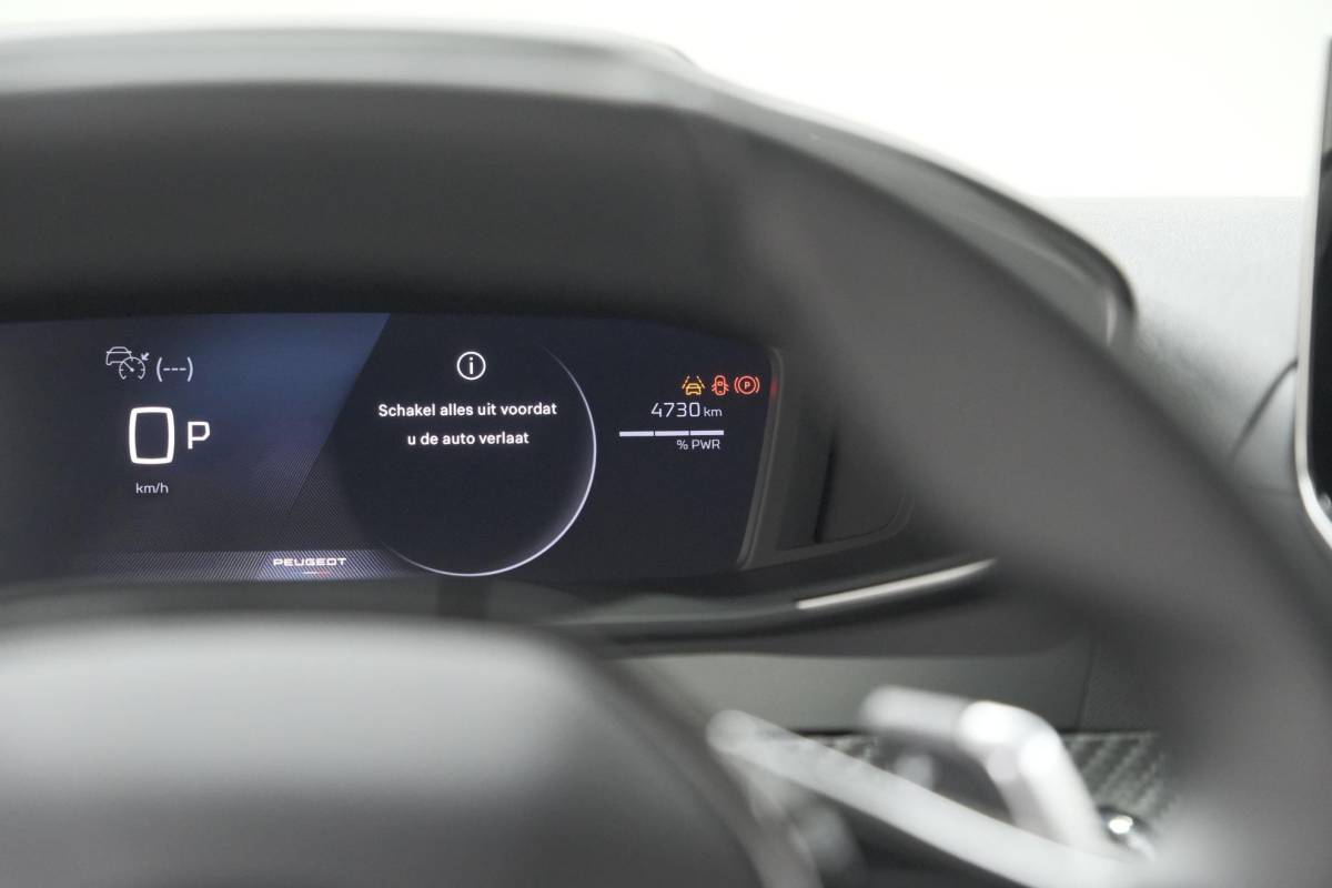 Peugeot 2008 Peugeot 2008 1.2 Hybrid 145 Allure | 360 Camera | Adaptieve Cruise Control | Dodehoekdetectie | Apple Carplay