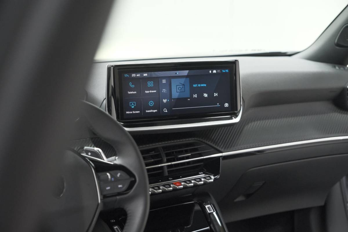 Peugeot 2008 Peugeot 2008 1.2 Hybrid 145 Allure | 360 Camera | Adaptieve Cruise Control | Dodehoekdetectie | Apple Carplay