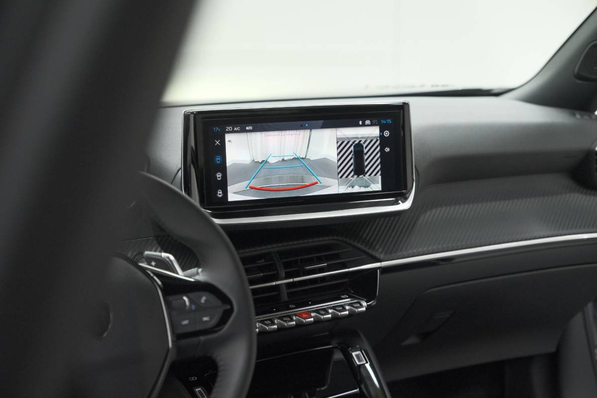 Peugeot 2008 Peugeot 2008 1.2 Hybrid 145 Allure | 360 Camera | Adaptieve Cruise Control | Dodehoekdetectie | Apple Carplay
